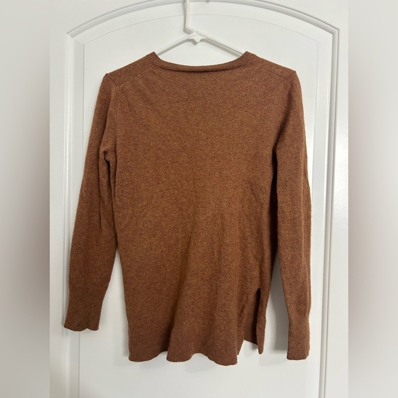 J. Crew Wool-Blend V-Neck Tunic Sweater size small fall preppy cozy - Picture 2 of 9